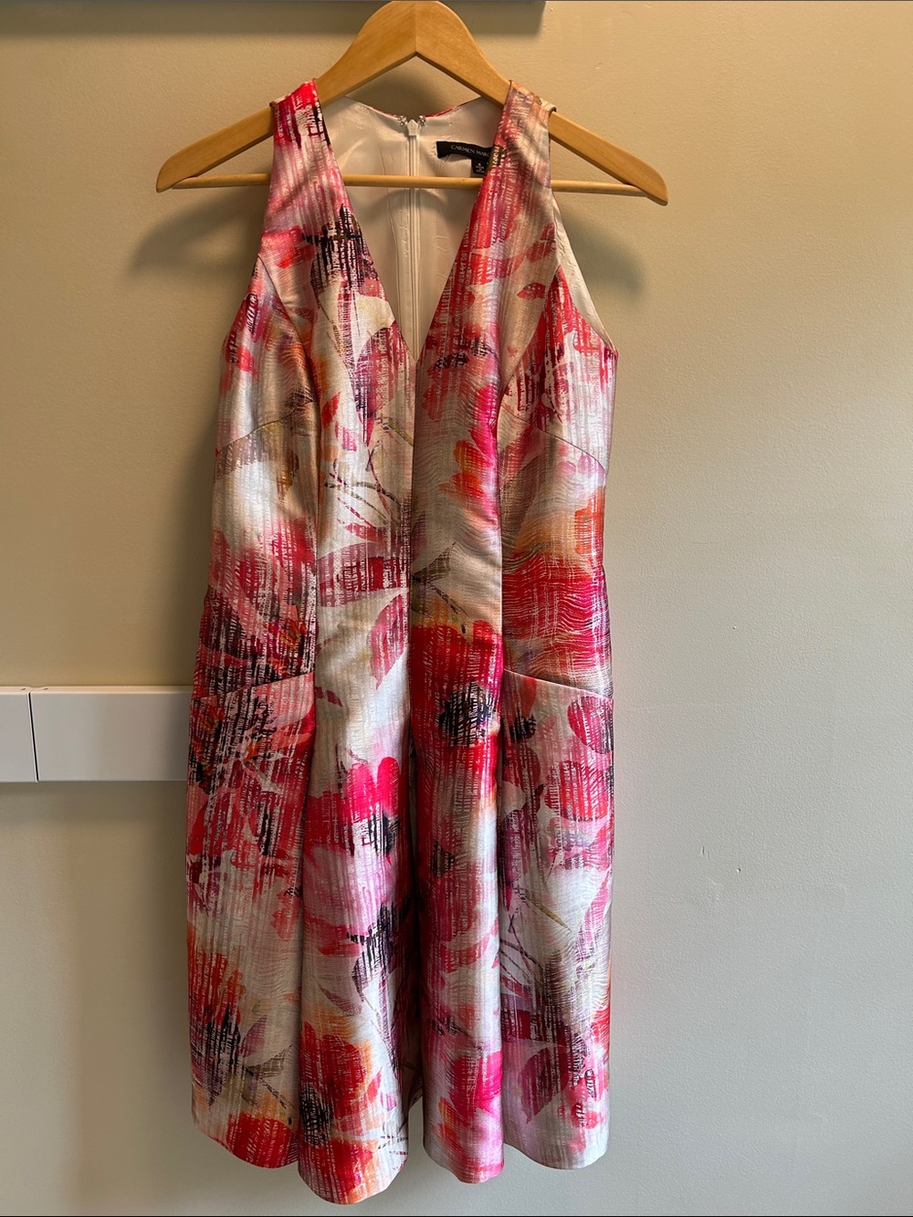Carmen Marc Valvo Pink Multi Floral V-Neck Midi Dress